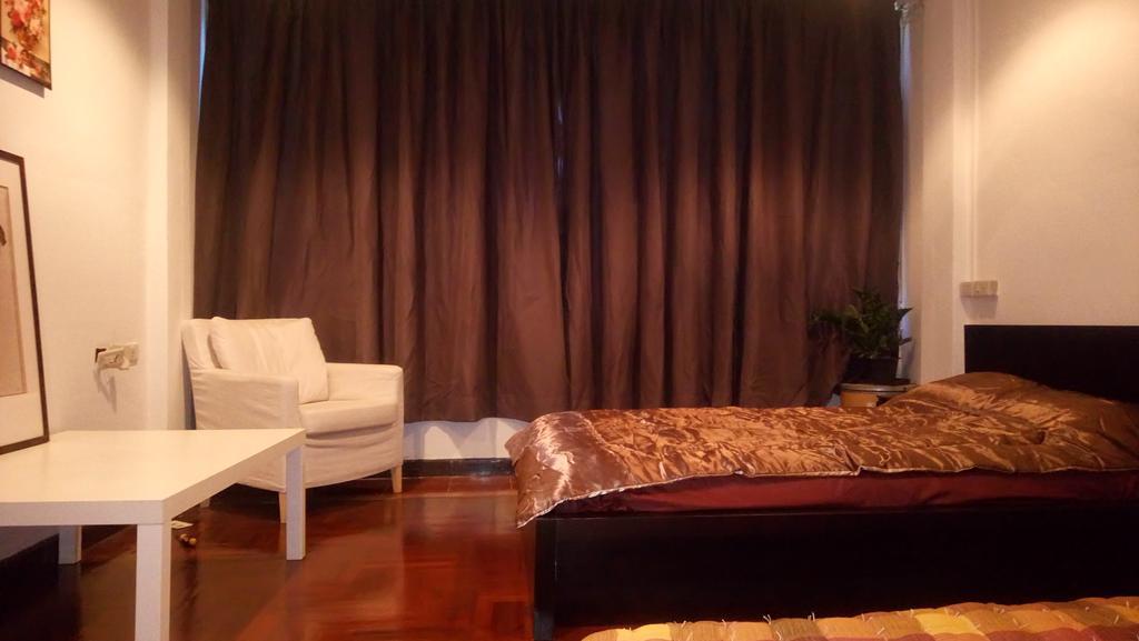E&G Guest House Bangkok Bagian luar foto